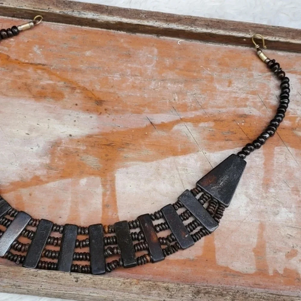 Vintage boho wood etched necklace‎